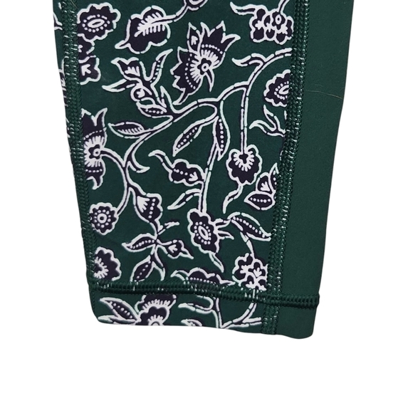 Athleta Women's Affirmation Dragonfly Kamala Floral 7/8 Leggings Size Small - Picture 4 of 11